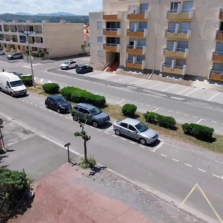 Apartamento T2 Lumineux à 200m De La Plage, équipé