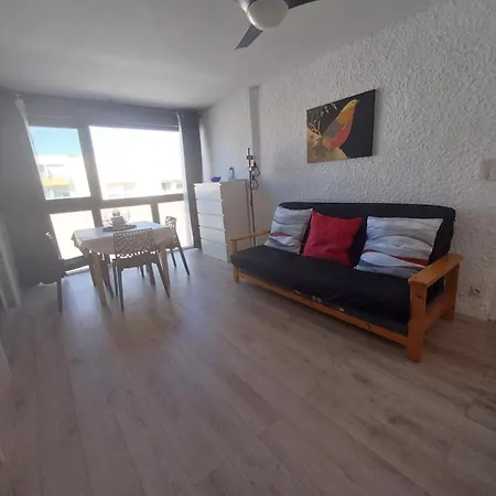 Apartamento T2 Lumineux à 200m De La Plage, équipé